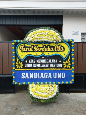 Papan Bunga Duka di Aru Tengah Selatan